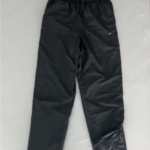 NIKE Vintage Nylon Windbreaker Track Pants Zipper Side Legs Logo Pockets Joggers
